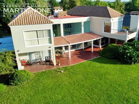 Casa en Venta de 4 dormitorios