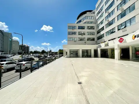 ESTUDIOS DE LA BAHIA, Bahia Gran 300