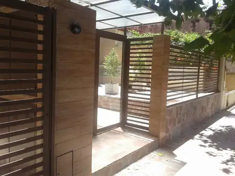 Dr R Gutierrez 700, Piso 2