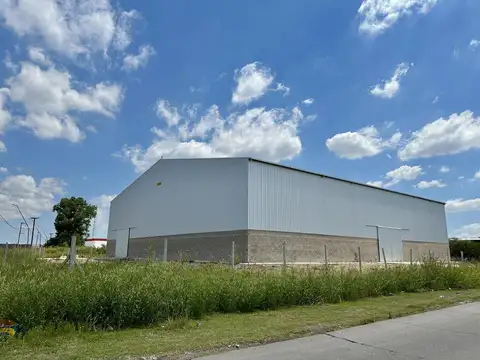 Galpón en  Alquiler - Facil acceso desde Autopista -