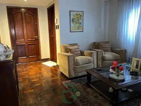 Casa en Venta en Moron Sur, USD 230.000