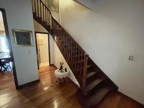 Casa 4 ambientes con 4 baños