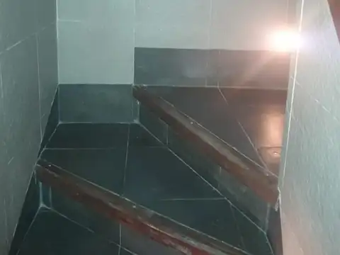 Depto Tipo Casa 3 ambientes con 2 baños