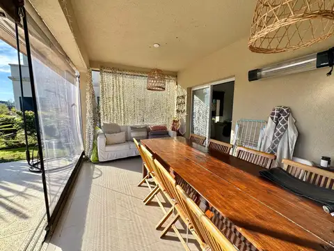 Casa en Alquiler en El Canton - Norte, USD 2.300