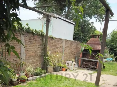 CASA DE 3 AMBIENTES EN INGENIERO ALLAN, FLORENCIO VARELA, TERRENO DE 300 MTS2