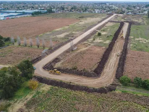 Alquiler módulos en un  Nuevo Desarrollo Industrial Canning desde 400 m2 cubiertos