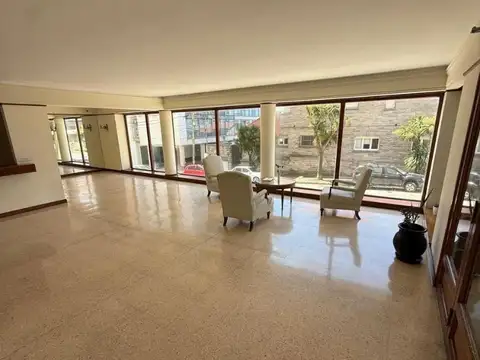 ALQUILER 12 MESES 3 AMBIENTES FRENTE AL MAR