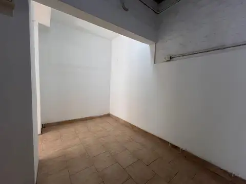 Depto Tipo Casa en Alquiler de 1 dormitorio