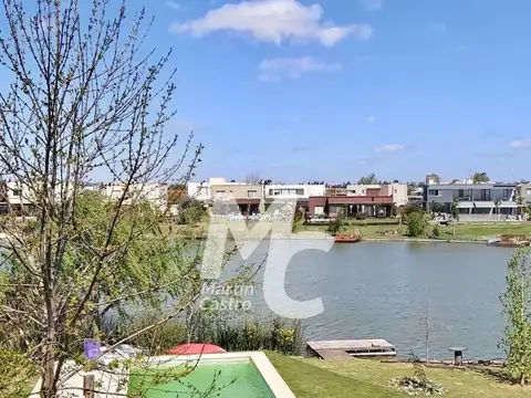 Casa en alquiler temporal a la laguna en San Benito, Villanueva