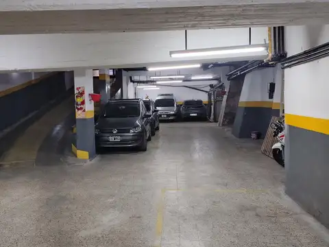 Cochera en Villa Crespo/Oportunidad/Comodidad y Ubicación