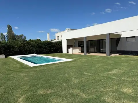 CASA EN ALQUILER A ESTRENAR 5 AMB. HARASSANTAMARÍA