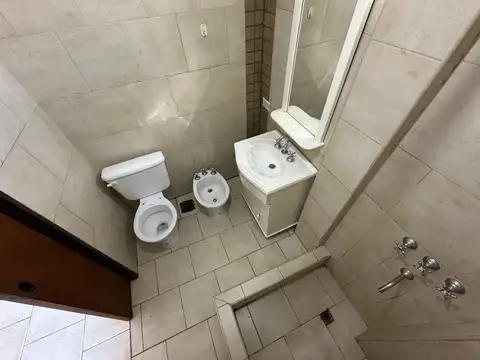 Alquiler de departamento 3 ambientes en Wilde