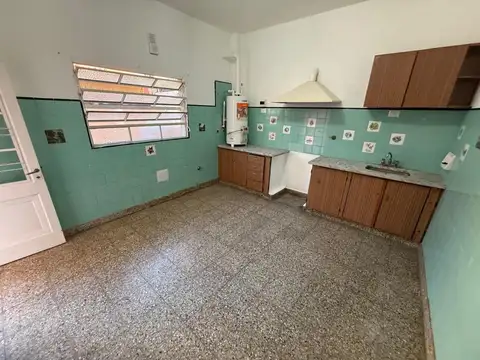 Depto Tipo Casa en Alquiler de 2 ambientes