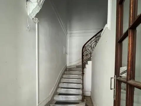 Depto Tipo Casa en Venta de 10 ambientes