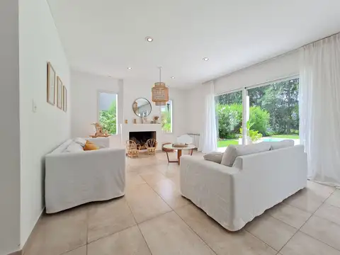 VENTA de Casa en Barrio Privado ALTOS DE BRANDSEN