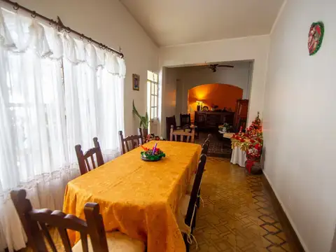 Casa en Venta en Parque Avellaneda, USD 125.000