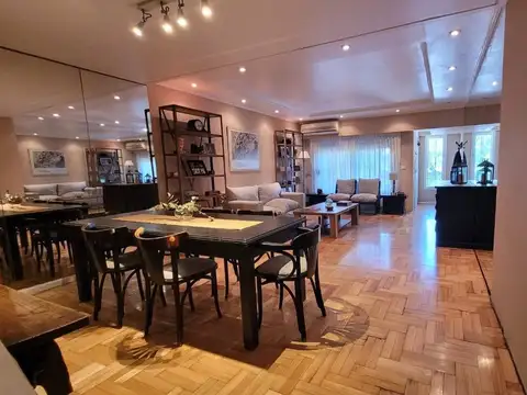 Depto Tipo Casa en Venta con 2 cocheras