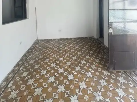 Depto Tipo Casa en Alquiler de 1 dormitorio