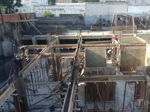 Venta Dpto 2amb con Cochera Ituzaingo Centro c/Financiación