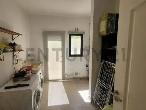 Casa en Venta 6 ambientes en El Lauquen, Canning