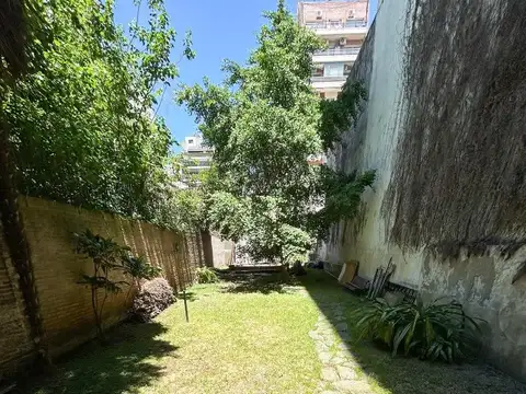 Casa 5 ambientes con 4 baños