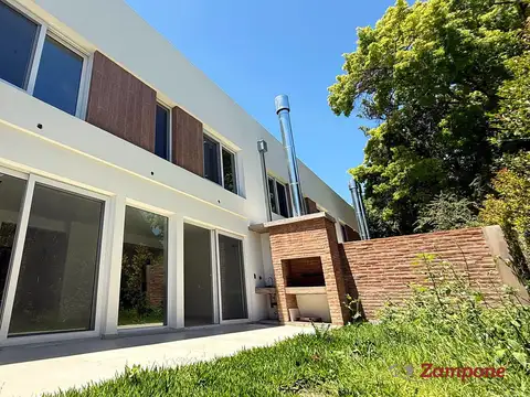 Casa en Venta en Horqueta, USD 380.000