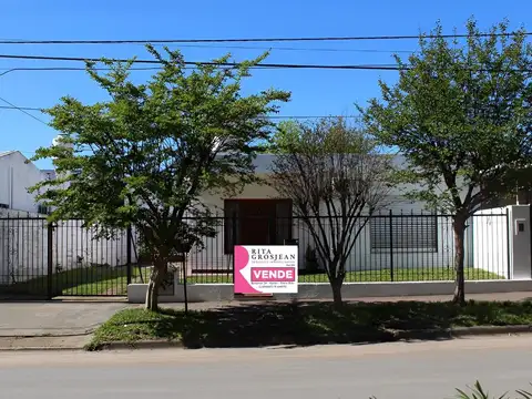 Casa con quincho ¡Gran potencial!