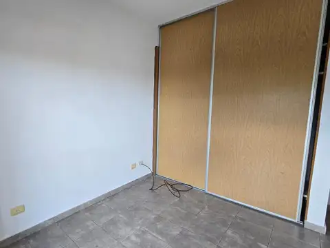 Departamento en Alquiler en Ituzaingo, $ 470.000