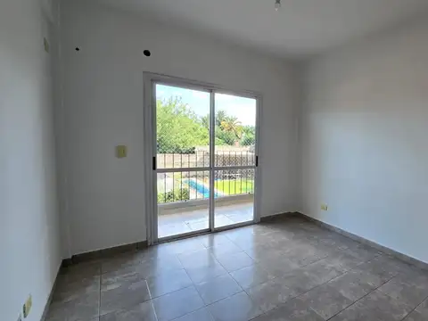 Departamento en alquiler monoambiente en Ituzaingó Norte