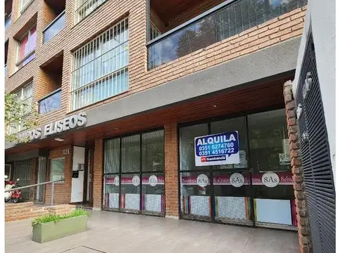 Av M T De Alvear 900