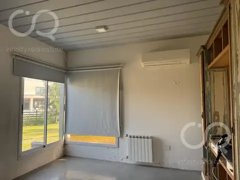 Casa 5 ambientes con 4 baños