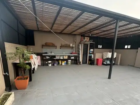 VENTA SEMIPISO DE APROX 120 M2, CON TERRAZA Y BALCON , 2 BAÑOS COMPLETOS