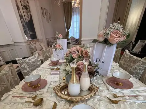 Edificio Comercial en venta - 6 Dormitorios 6 Baños - 400Mts2 - San Nicolás