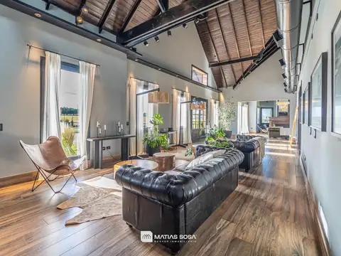 Av. Jorge Newbery al 3000