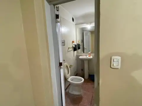 Local en Alquiler Via Púb.