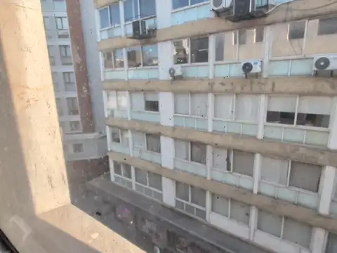 Excelente Oficina en Alquiler en Microcentro a Metros de Florida