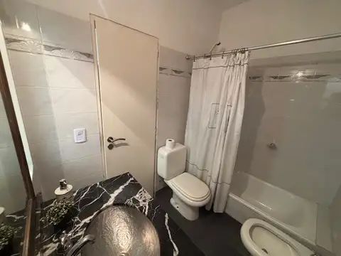 Depto Tipo Casa en Venta en Saavedra, USD 239.000