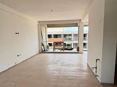 Pellegrini (ex 474) e 17 y 18