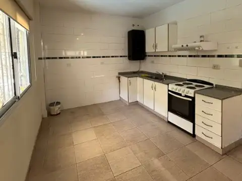 Departamento en Alquiler de 3 dormitorios
