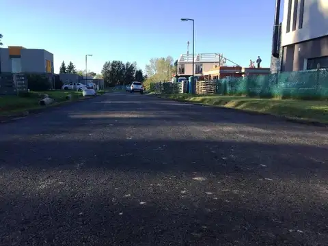 Terreno en Venta en La Reserva, USD 74.000