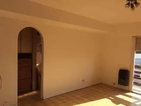 OPORTUNIDAD MONOAMBIENTES CHILE 1659 entre Av. LURO y San Ma