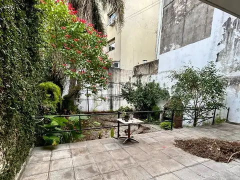 Casa 5 ambientes con 1 baño