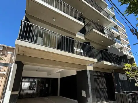 Mosconi 2800, Piso 2