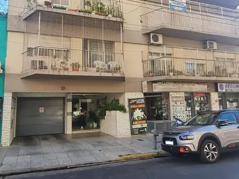 Avenida San Lorenzo 2452 , Piso 2