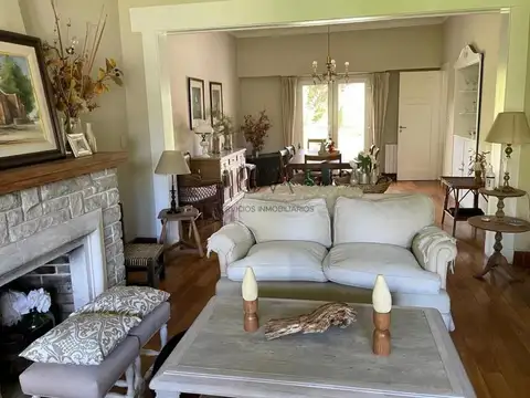 Roca 1000 Mar del Plata, Mar Del Plata, Buenos Aires, Argentina.