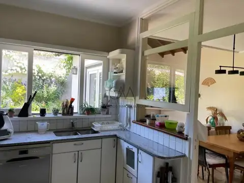 Roca 1000 Mar del Plata, Mar Del Plata, Buenos Aires, Argentina.