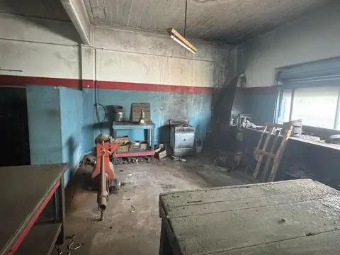 Av. Francisco Rabanal  al 2200