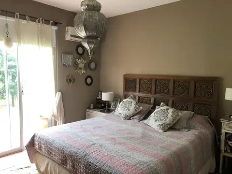 CASA 5 AMBIENTES EN VENTA EL LAUQUEN A REFACCIONAR