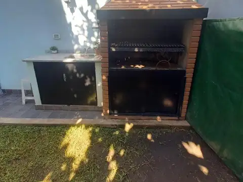 Casa en Alquiler de 4 dormitorios