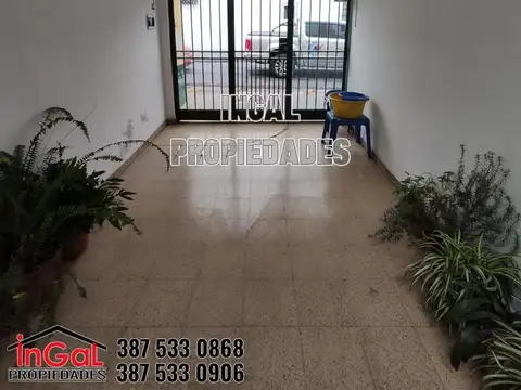 Casa en Venta con 1 cochera